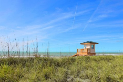 Condo in Sarasota, Florida, 2 bedrooms  № 1824925 - photo 26