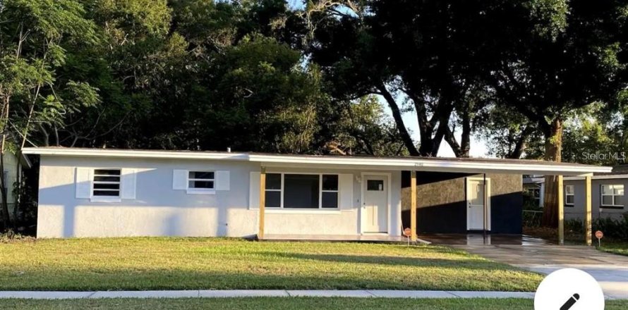 House in Orlando, Florida 3 bedrooms, 171.03 sq.m. № 1817913