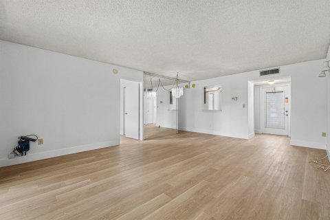 Condominio en venta en Margate, Florida, 2 dormitorios, 92.9 m2 № 2251656 - foto 7
