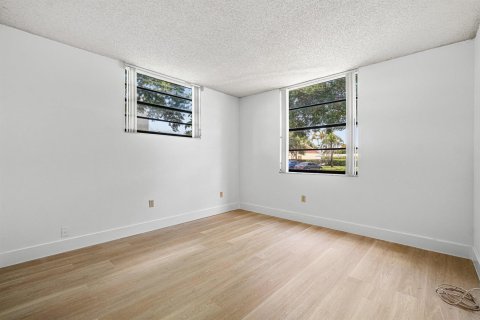 Condominio en venta en Margate, Florida, 2 dormitorios, 92.9 m2 № 2251656 - foto 17
