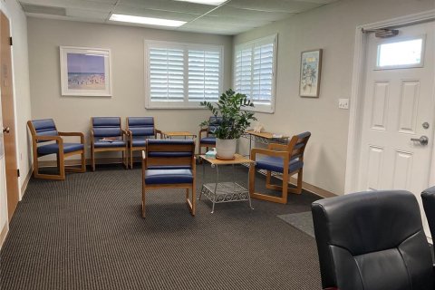 Propiedad comercial en alquiler en Dunedin, Florida, 420.85 m2 № 1798170 - foto 18