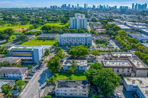 Immobilier commercial à vendre à Miami, Floride № 1986079 - photo 21