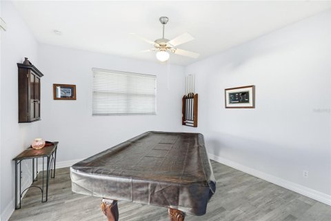 House in Port Charlotte, Florida 3 bedrooms, 221.85 sq.m. № 2157132 - photo 24