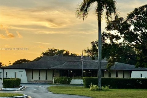 Condominio en venta en Miami, Florida, 2 dormitorios, 103.12 m2 № 1990519 - foto 1