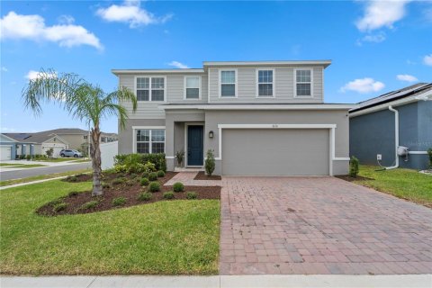 House in Davenport, Florida 4 bedrooms, 266.63 sq.m. № 1670072 - photo 1