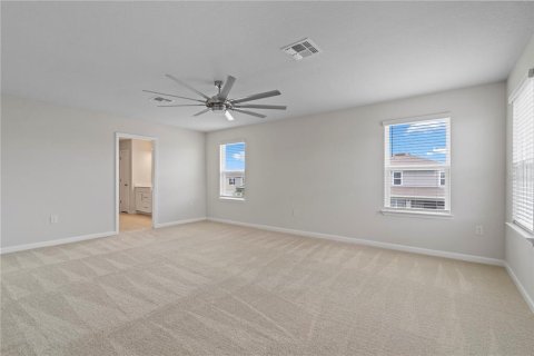 House in Davenport, Florida 4 bedrooms, 266.63 sq.m. № 1670072 - photo 21