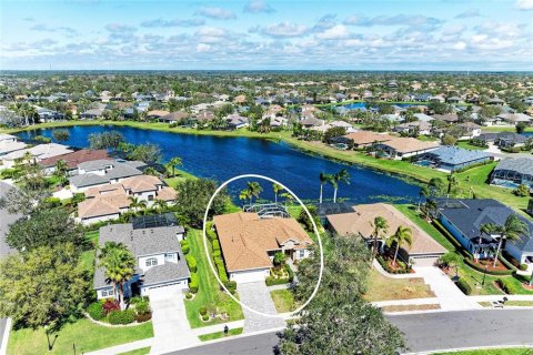 Casa en venta en Bradenton, Florida, 4 dormitorios, 210.98 m2 № 1517660 - foto 3
