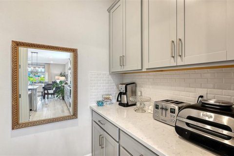 Villa ou maison à vendre à Palmetto, Floride: 4 chambres, 222.87 m2 № 2398353 - photo 15