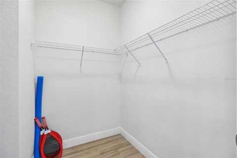 Condo in New Smyrna Beach, Florida, 2 bedrooms  № 2402776 - photo 28