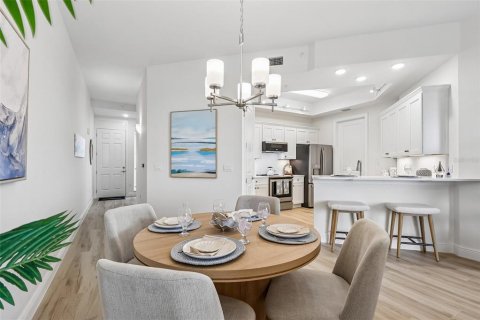 Condo in New Smyrna Beach, Florida, 2 bedrooms  № 2402776 - photo 7