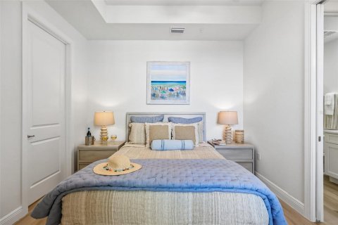 Condo in New Smyrna Beach, Florida, 2 bedrooms  № 2402776 - photo 23