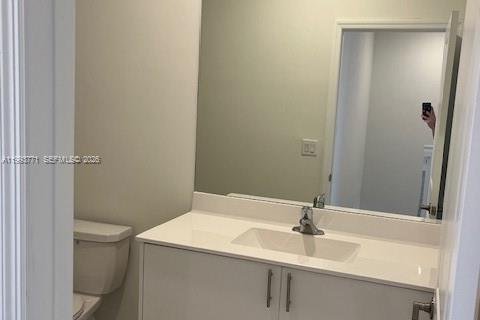 Casa en alquiler en Homestead, Florida, 3 dormitorios, 149.76 m2 № 2055483 - foto 13