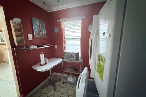 Condominio en venta en Lauderdale Lakes, Florida, 1 dormitorio, 69.49 m2 № 2055428 - foto 9