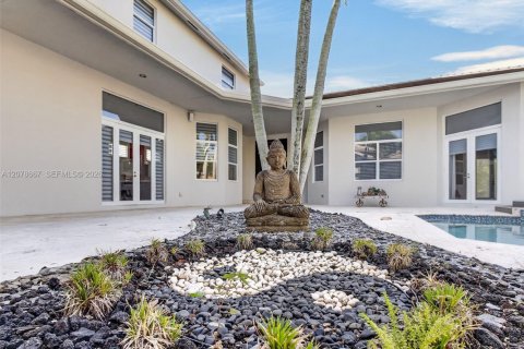 Villa ou maison à vendre à Weston, Floride: 5 chambres, 451.32 m2 № 2327487 - photo 11