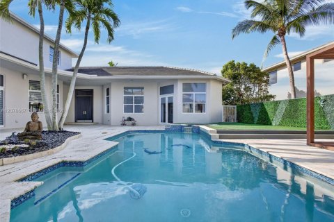 Villa ou maison à vendre à Weston, Floride: 5 chambres, 451.32 m2 № 2327487 - photo 10