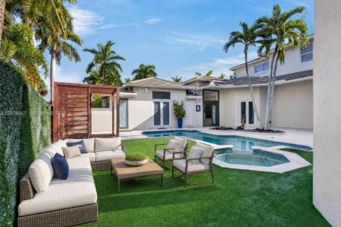 Villa ou maison à vendre à Weston, Floride: 5 chambres, 451.32 m2 № 2327487 - photo 7