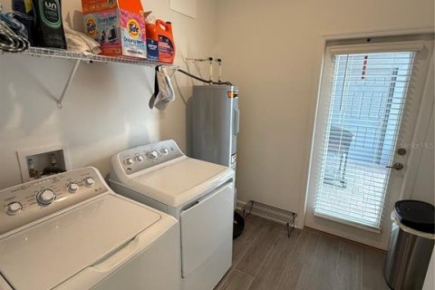 Touwnhouse à vendre à Orlando, Floride: 3 chambres, 148.55 m2 № 1857933 - photo 21