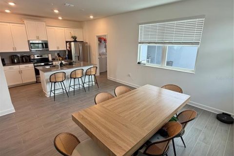 Touwnhouse à vendre à Orlando, Floride: 3 chambres, 148.55 m2 № 1857933 - photo 13
