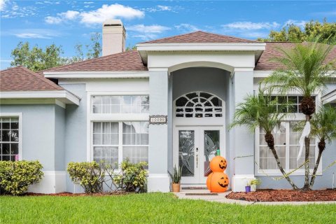 Casa en venta en Orlando, Florida, 4 dormitorios, 221.11 m2 № 1905435 - foto 1