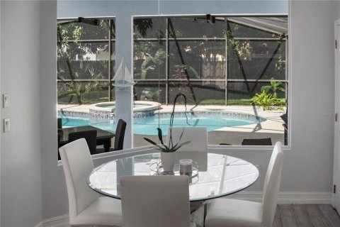 Casa en venta en Orlando, Florida, 4 dormitorios, 221.11 m2 № 1905435 - foto 14