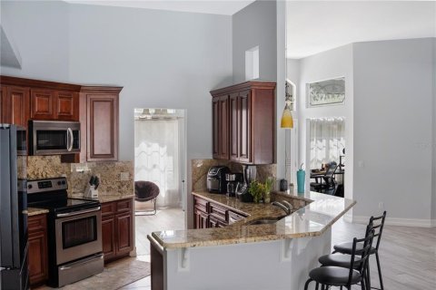 Casa en venta en Orlando, Florida, 4 dormitorios, 221.11 m2 № 1905435 - foto 10