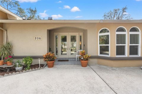 Villa ou maison à vendre à Spring Hill, Floride: 3 chambres, 184.88 m2 № 2121776 - photo 8