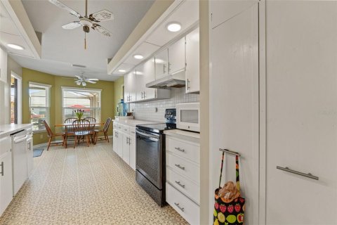 Villa ou maison à vendre à Spring Hill, Floride: 3 chambres, 184.88 m2 № 2121776 - photo 19