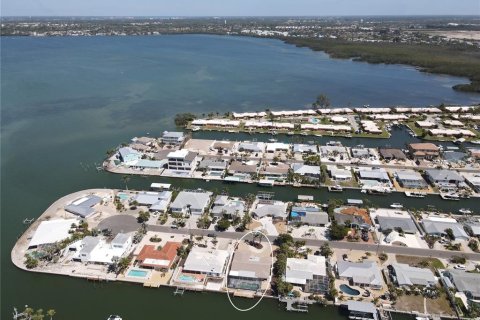 Villa ou maison à vendre à Bradenton, Floride: 2 chambres, 190.82 m2 № 1585895 - photo 3