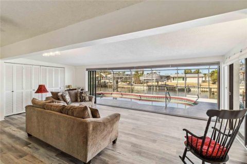 Villa ou maison à vendre à Bradenton, Floride: 2 chambres, 190.82 m2 № 1585895 - photo 8