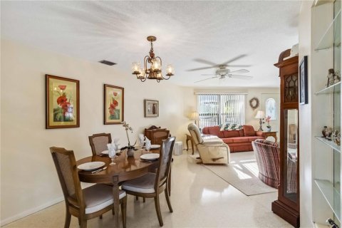 Villa ou maison à vendre à Bradenton, Floride: 2 chambres, 190.82 m2 № 1585895 - photo 14
