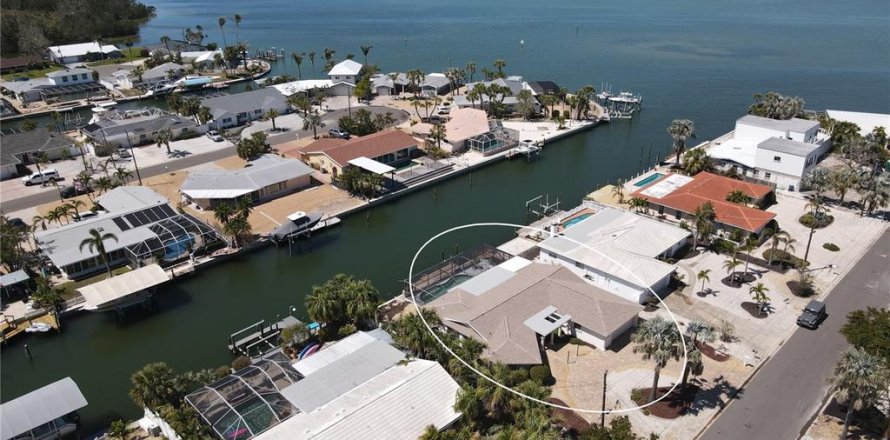 Villa ou maison à Bradenton, Floride 2 chambres, 190.82 m2 № 1585895