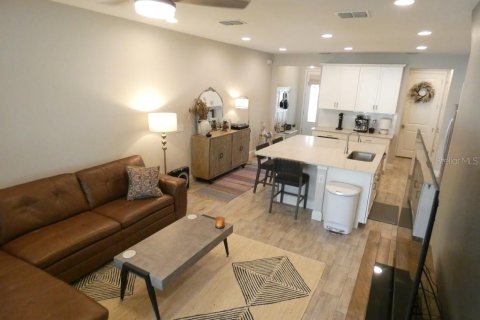 Adosado en venta en Oldsmar, Florida, 3 dormitorios, 154.87 m2 № 2122810 - foto 19