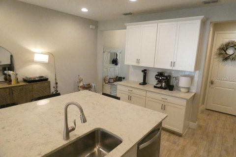 Adosado en venta en Oldsmar, Florida, 3 dormitorios, 154.87 m2 № 2122810 - foto 12