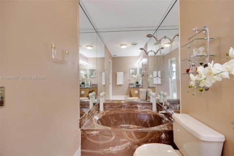 Adosado en venta en Miami, Florida, 3 dormitorios, 147.53 m2 № 2004752 - foto 18