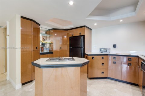 Condo in Hollywood, Florida, 2 bedrooms  № 2081907 - photo 3