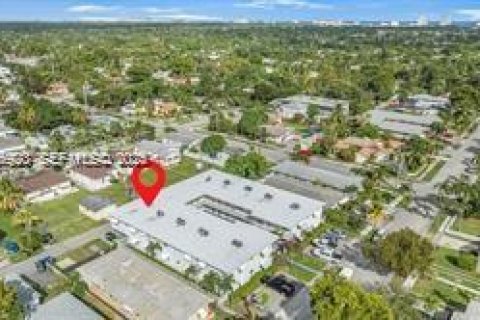 Copropriété à louer à Hollywood, Floride: 2 chambres, 96.62 m2 № 1984448 - photo 26