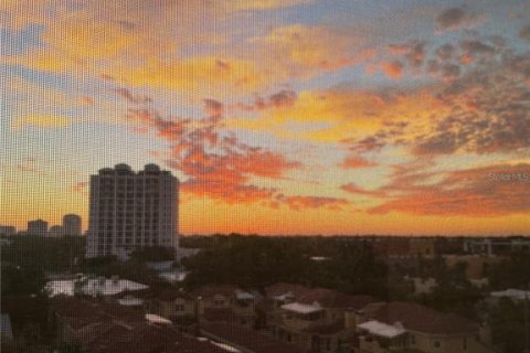 Condo in Sarasota, Florida, 2 bedrooms  № 2117383 - photo 26