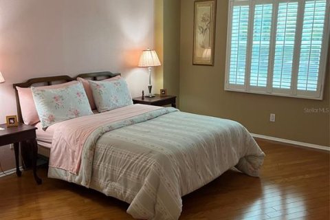 Condo in Sarasota, Florida, 2 bedrooms  № 2117383 - photo 14