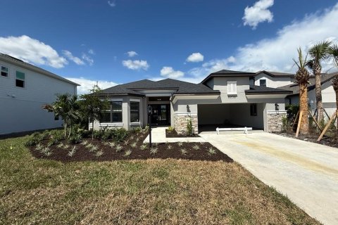 House in Sarasota, Florida 3 bedrooms, 291.71 sq.m. № 2339079