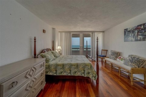 Condominio en alquiler en Redington Shores, Florida, 2 dormitorios, 108.23 m2 № 1688149 - foto 16
