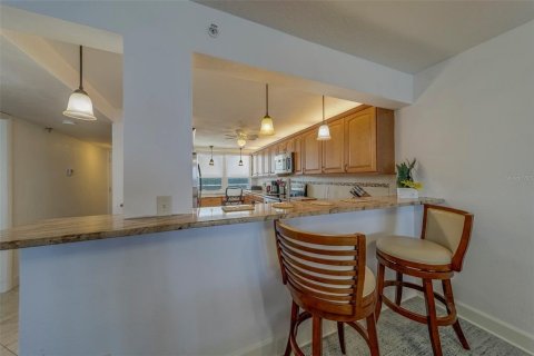 Condominio en alquiler en Redington Shores, Florida, 2 dormitorios, 108.23 m2 № 1688149 - foto 8