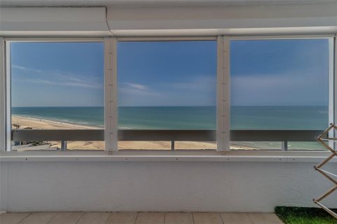Condominio en alquiler en Redington Shores, Florida, 2 dormitorios, 108.23 m2 № 1688149 - foto 23