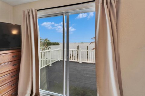 Villa ou maison à vendre à Ruskin, Floride: 3 chambres, 217.39 m2 № 1532029 - photo 6