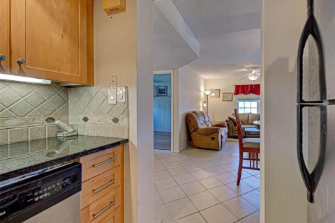 Copropriété à vendre à Port Charlotte, Floride: 2 chambres, 77.85 m2 № 1608923 - photo 15