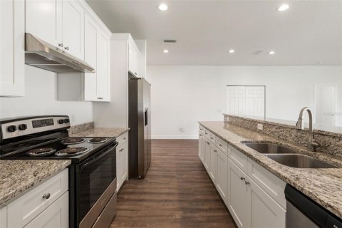 Villa ou maison à louer à Gainesville, Floride: 3 chambres, 136.1 m2 № 1848694 - photo 2