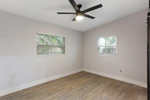 Casa en venta en Orlando, Florida, 3 dormitorios, 119.84 m2 № 1911888 - foto 17