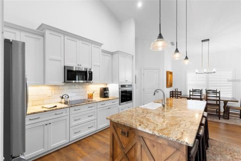 House in Geneva, Florida 3 bedrooms, 307.79 sq.m. № 2099486 - photo 9