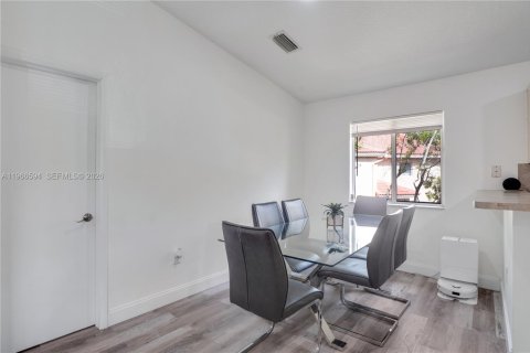 Copropriété à vendre à West Palm Beach, Floride: 3 chambres, 101.45 m2 № 2028487 - photo 13