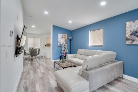 Copropriété à vendre à West Palm Beach, Floride: 3 chambres, 101.45 m2 № 2028487 - photo 8