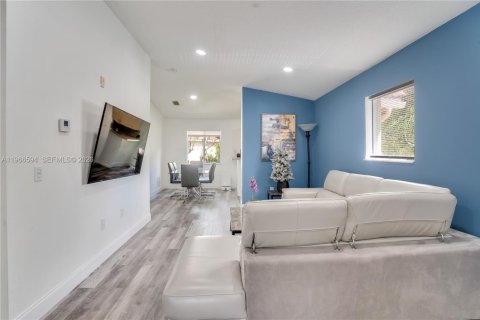 Copropriété à vendre à West Palm Beach, Floride: 3 chambres, 101.45 m2 № 2028487 - photo 7